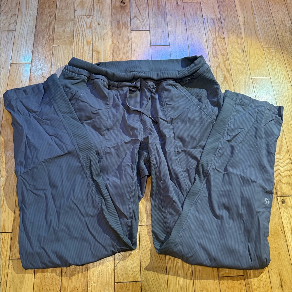 lululemon athletica Women's Charcoal Gray Drawstring Jogger Pants